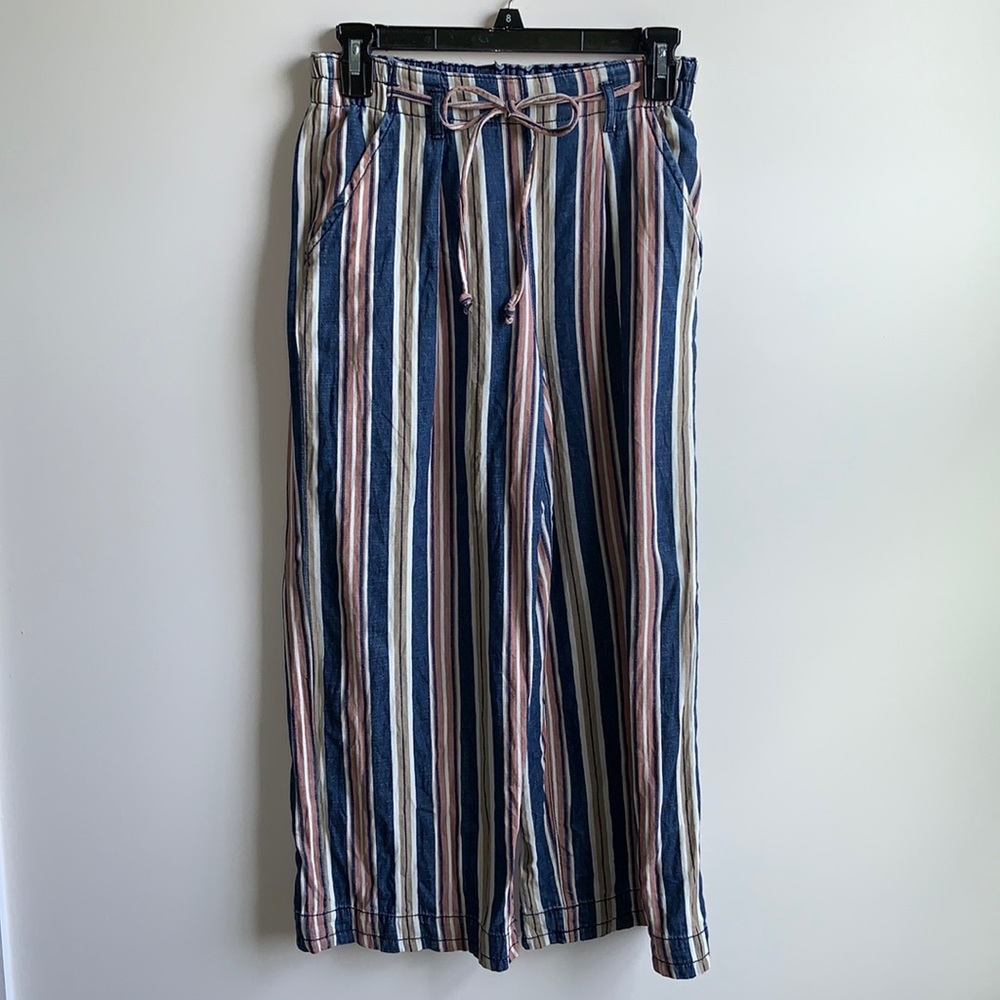 Wide leg trousers size 2 / small American Eagle